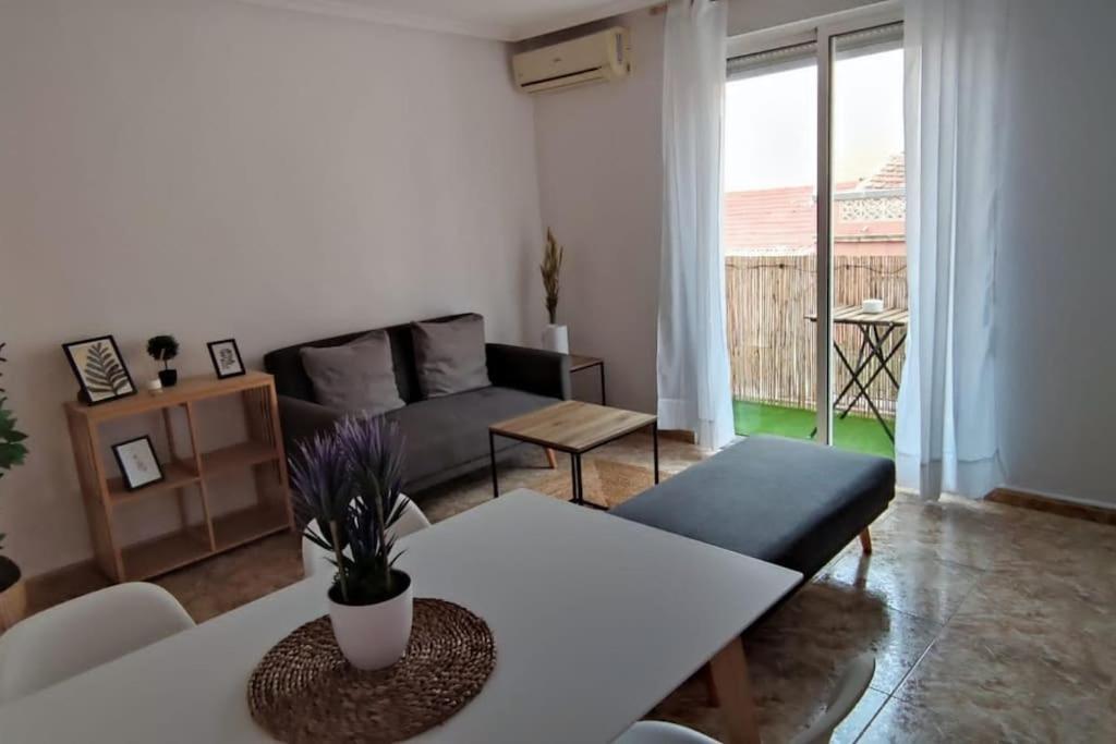 Apartamento En El Centro De Elche Con Terraza La Alborada Exterior photo
